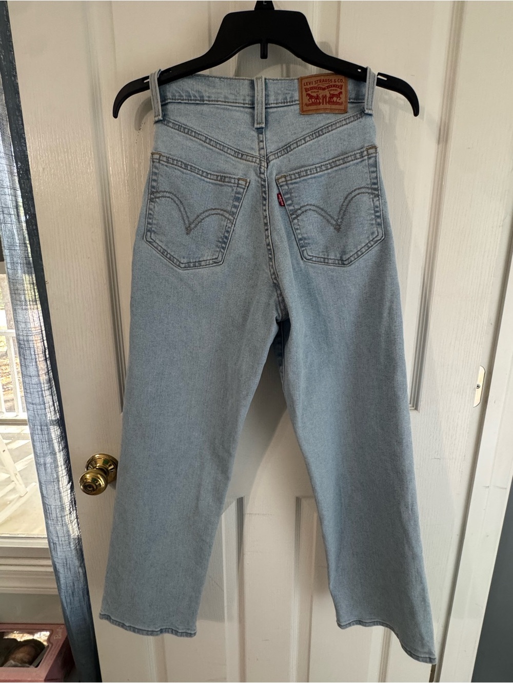 Levi's Women's Light Wash Straight Leg Jeans